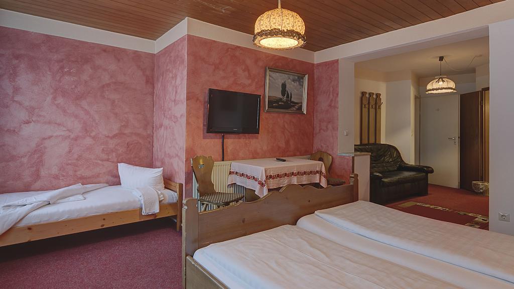 Hotel Luitpold Landshut Quarto foto